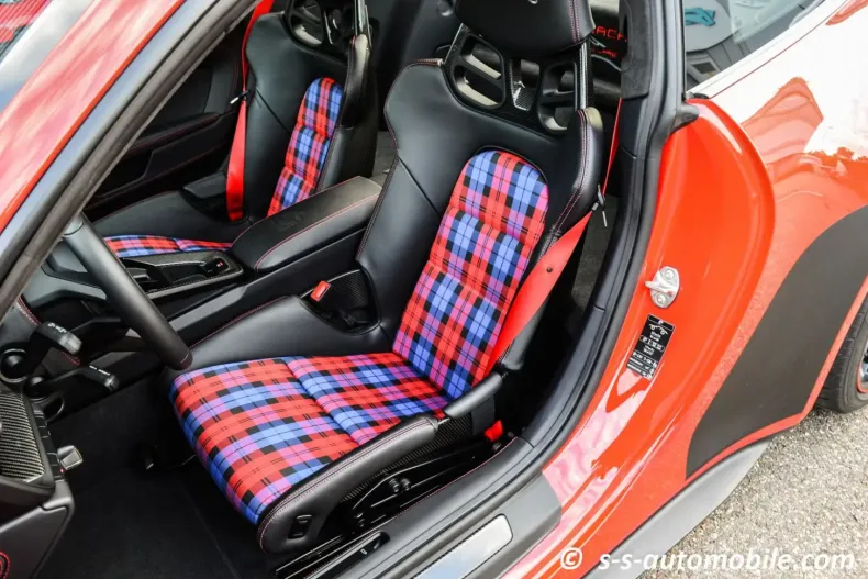 Porsche 992 din 2023 cu 4.826 km - oferta POR117698 - foto 18