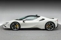 Ferrari SF90 din 2023 cu 2.200 km - oferta FER117702 - foto 3