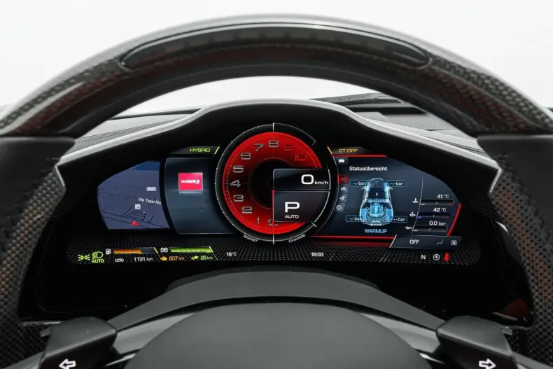 Ferrari SF90 din 2023 cu 2.800 km - oferta FER117705 - foto 13