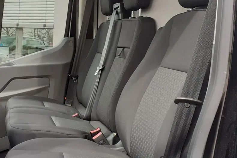 Ford Transit din 2025 cu 25 km - oferta FOR117706 - foto 8