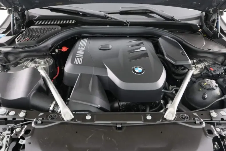 BMW 520 din 2024 cu 17.100 km - oferta BMW117708 - foto 23