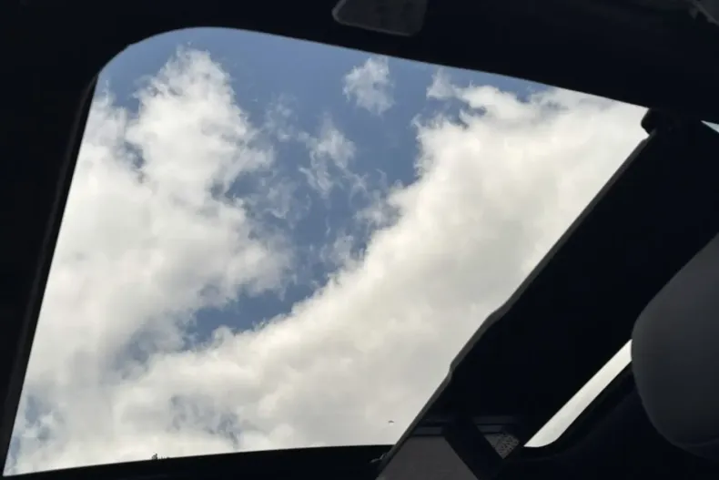 BMW 740 din 2024 cu 18.727 km - oferta BMW117709 - foto 10