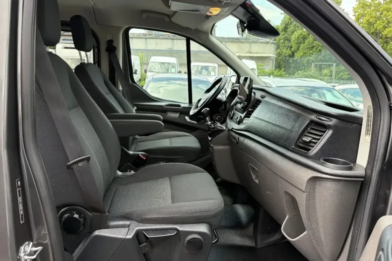 Ford Transit Custom din 2020 cu 95.685 km - oferta FOR117710 - foto 17