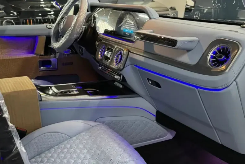 Mercedes-Benz G 63 AMG din 2025 cu 10 km - oferta MER117712 - foto 15