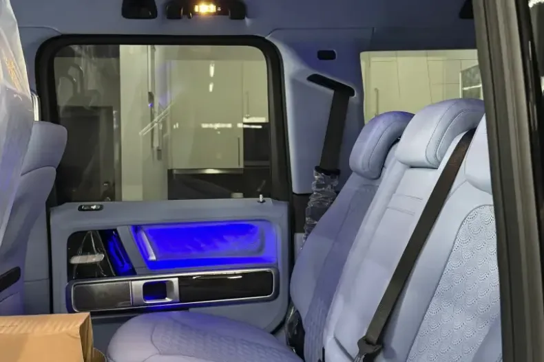 Mercedes-Benz G 63 AMG din 2025 cu 10 km - oferta MER117712 - foto 16