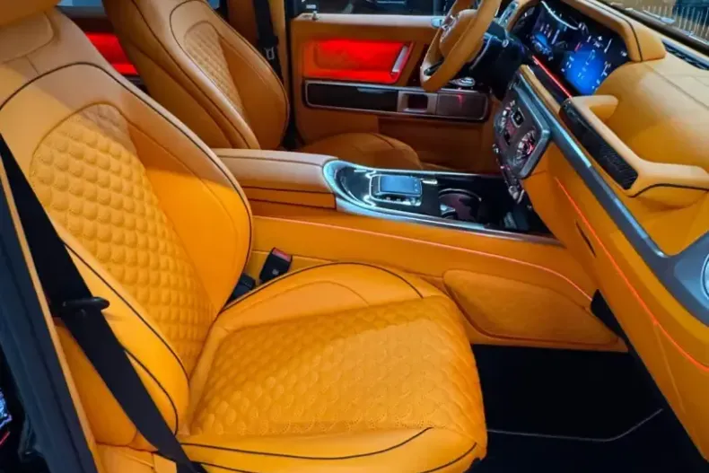 Mercedes-Benz G 63 AMG din 2025 cu 10 km - oferta MER117713 - foto 19