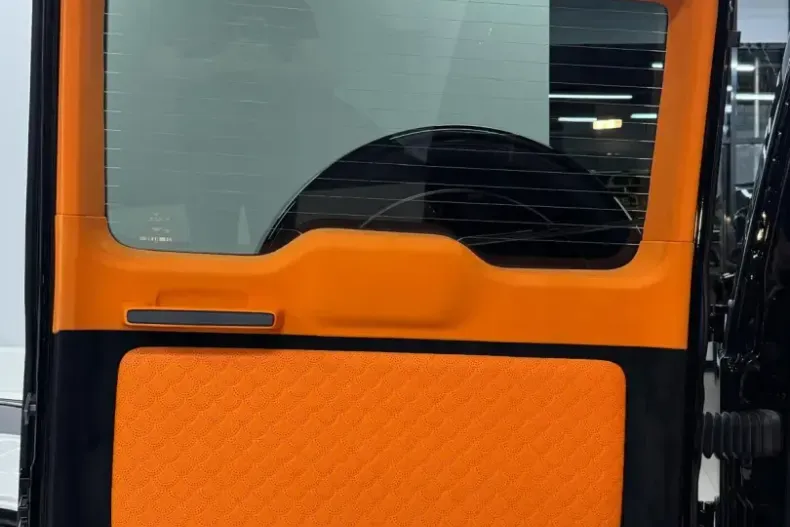 Mercedes-Benz G 63 AMG din 2025 cu 10 km - oferta MER117713 - foto 26