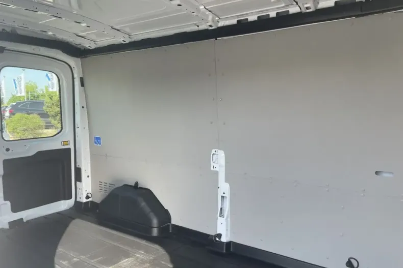 Ford Transit din 2024 cu 2.850 km - oferta FOR117721 - foto 7