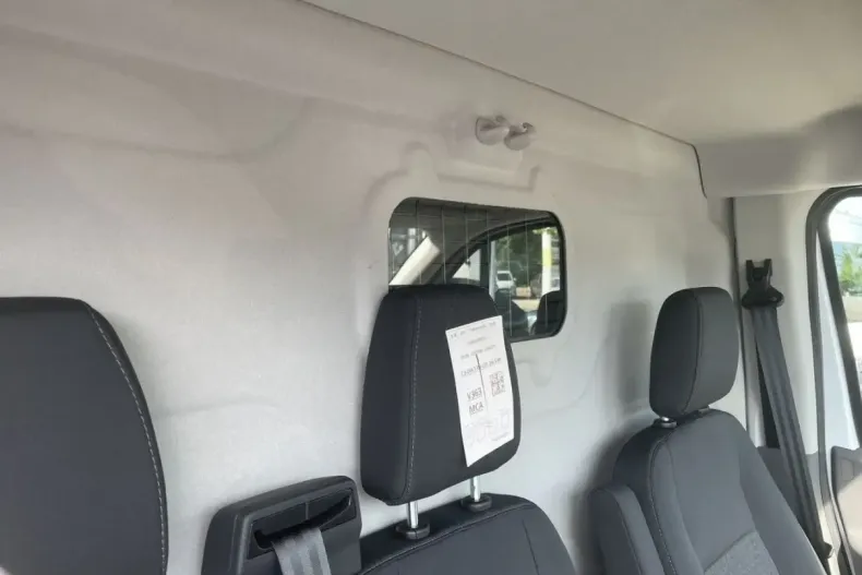 Ford Transit din 2024 cu 2.850 km - oferta FOR117721 - foto 17