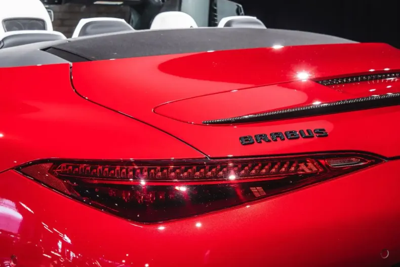 Mercedes-Benz SL 63 AMG din 2025 cu 200 km - oferta MER117723 - foto 16