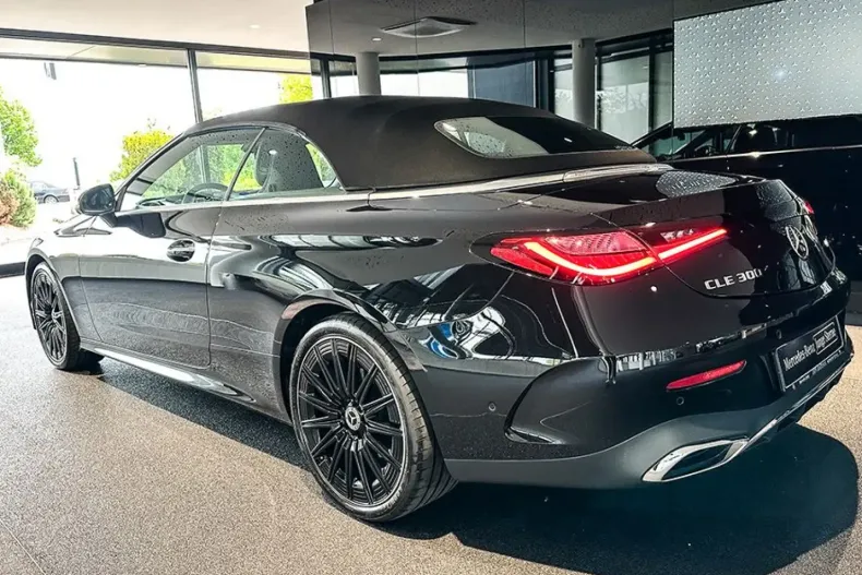 Mercedes-Benz CLE 300 din 2024 cu 6.000 km - oferta MER117725 - foto 5