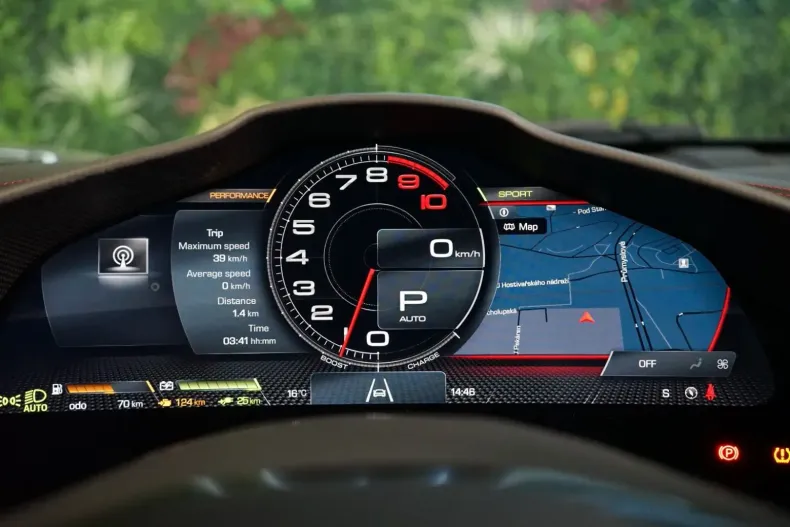 Ferrari SF90 din 2023 cu 70 km - oferta FER117728 - foto 20