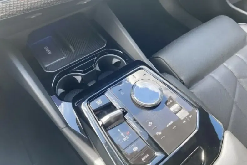 BMW 520 din 2024 cu 24.900 km - oferta BMW117730 - foto 13