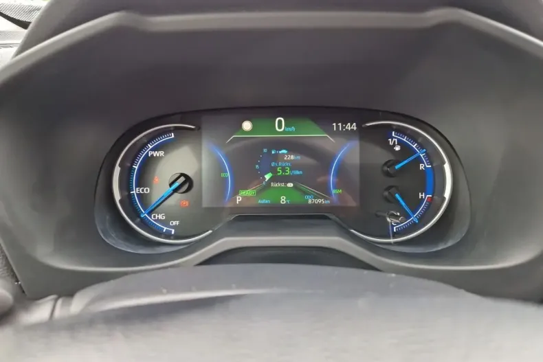 Toyota RAV4 din 2021 cu 87.095 km - oferta TOY117735 - foto 16