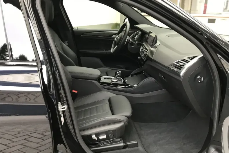 BMW X4 din 2023 cu 6.067 km - oferta BMW117741 - foto 7