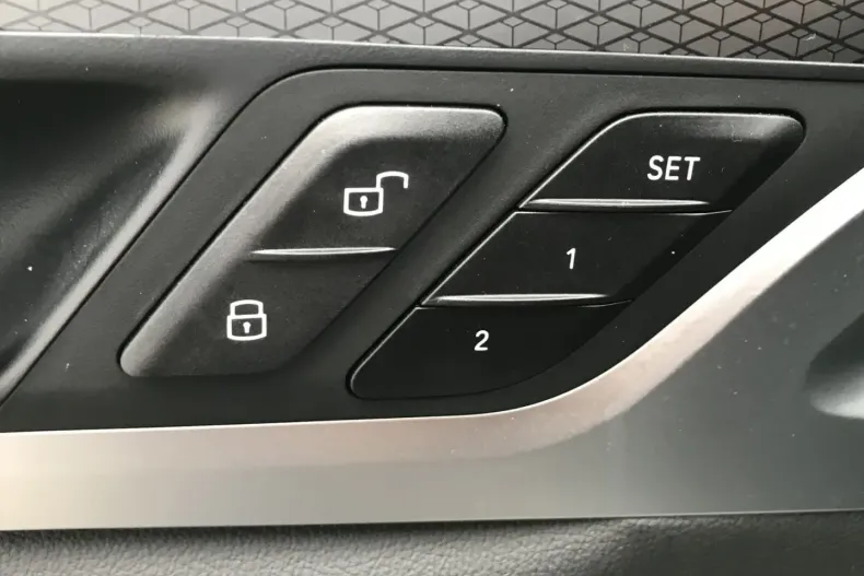 BMW X4 din 2023 cu 6.067 km - oferta BMW117741 - foto 14