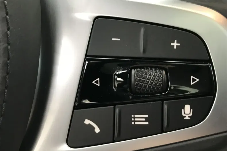 BMW X4 din 2023 cu 6.067 km - oferta BMW117741 - foto 17