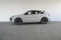 Porsche Cayenne din 2023 cu 27.965 km - oferta POR117744 - foto 2