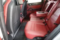 Porsche Cayenne din 2023 cu 27.965 km - oferta POR117744 - foto 14