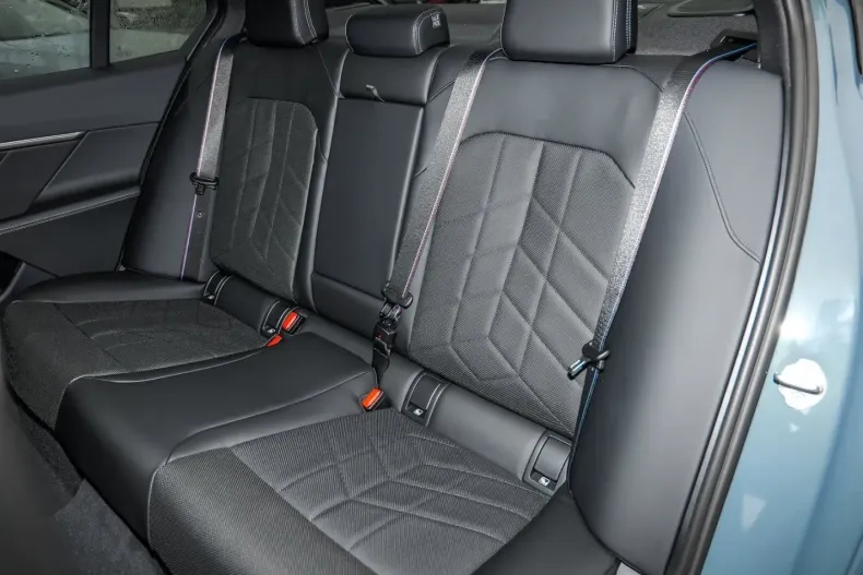 BMW 550 din 2025 cu 10 km - oferta BMW117745 - foto 12