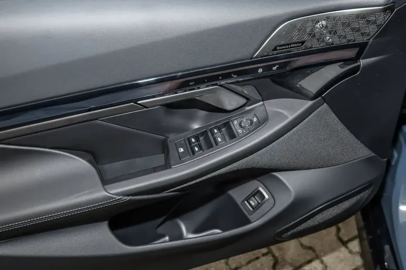 BMW 550 din 2025 cu 10 km - oferta BMW117745 - foto 15