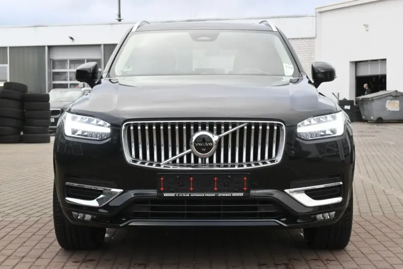 Volvo XC90 din 2023 cu 20.232 km - oferta VOL117746 - foto 9