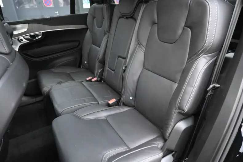 Volvo XC90 din 2023 cu 20.232 km - oferta VOL117746 - foto 18