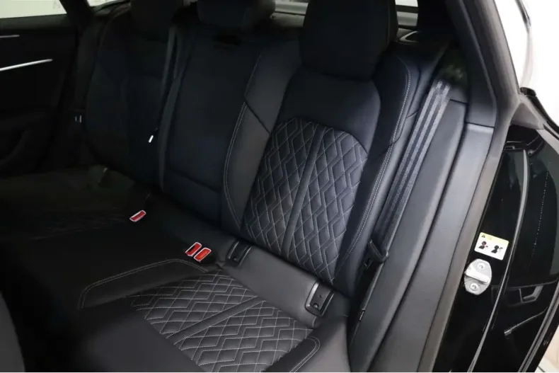 Audi A7 din 2024 cu 3.000 km - oferta AUD117750 - foto 15