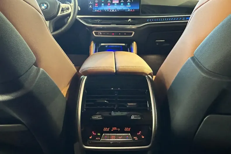 BMW X6 din 2024 cu 17.950 km - oferta BMW117752 - foto 21