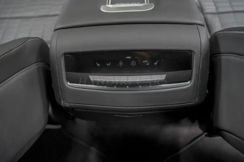 Cadillac Escalade din 2025 cu 10 km - oferta CAD117753 - foto 19