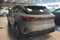 Lexus RX 500 din 2025 cu 10 km - oferta LEX117756 - foto 3