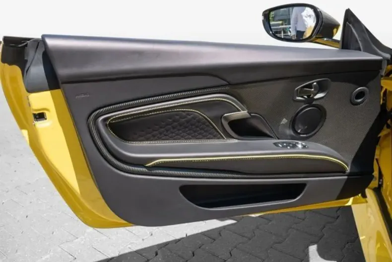 Aston Martin DBS din 2022 cu 10.156 km - oferta AST117759 - foto 12