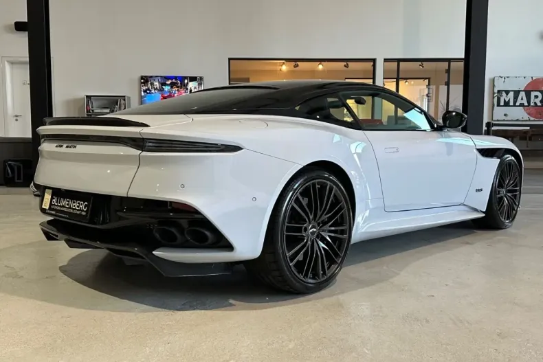 Aston Martin DBS din 2021 cu 9.751 km - oferta AST117760 - foto 4