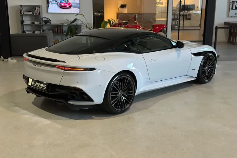 Aston Martin DBS din 2021 cu 9.751 km - oferta AST117760 - foto 8