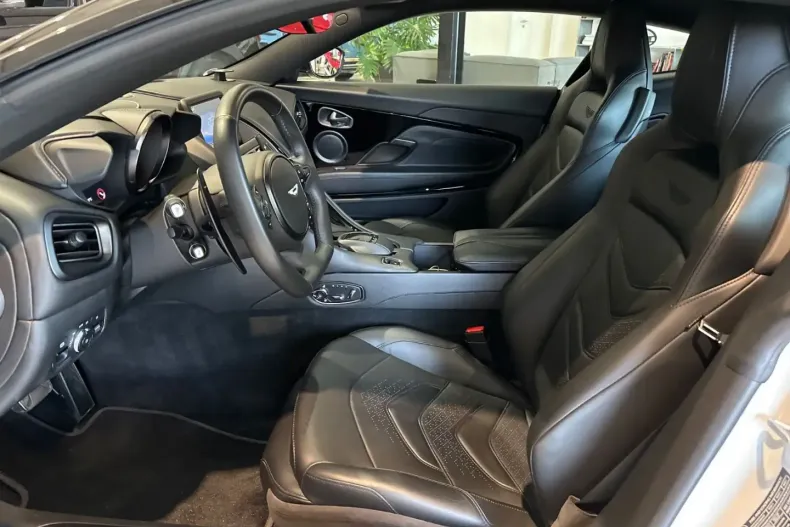 Aston Martin DBS din 2021 cu 9.751 km - oferta AST117760 - foto 23