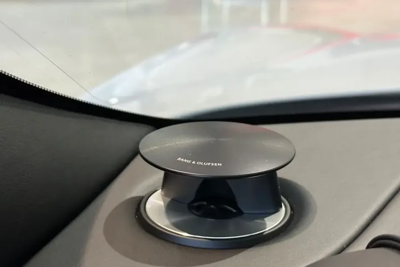 Aston Martin DBS din 2021 cu 9.751 km - oferta AST117760 - foto 24