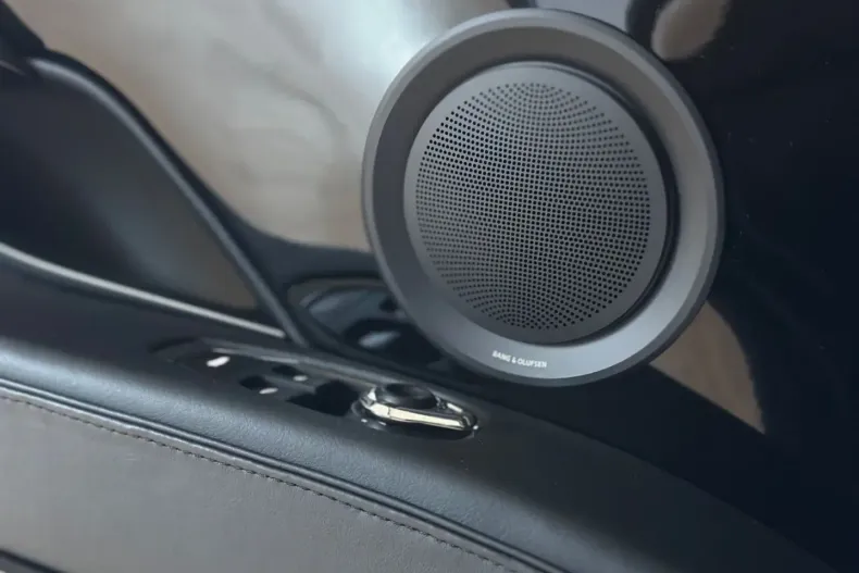 Aston Martin DBS din 2021 cu 9.751 km - oferta AST117760 - foto 25