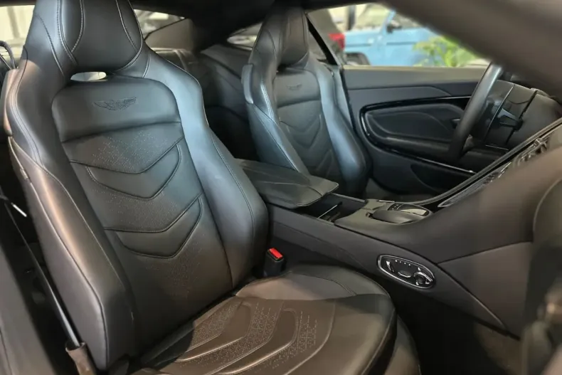 Aston Martin DBS din 2021 cu 9.751 km - oferta AST117760 - foto 39