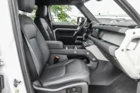 Land Rover Defender din 2022 cu 29.650 km - oferta LAN117761 - foto 3