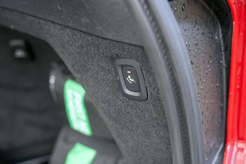 Volvo XC90 din 2024 cu 25.750 km - oferta VOL117763 - foto 26