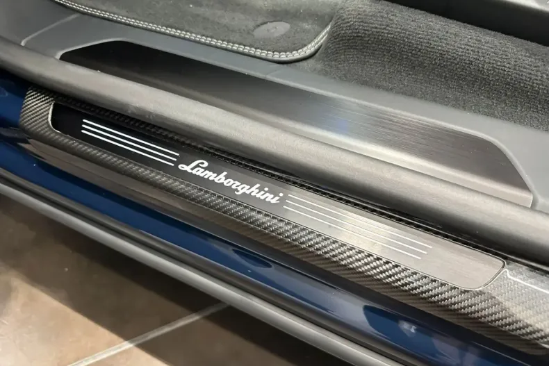 Lamborghini Urus din 2022 cu 16.100 km - oferta LAM117768 - foto 12