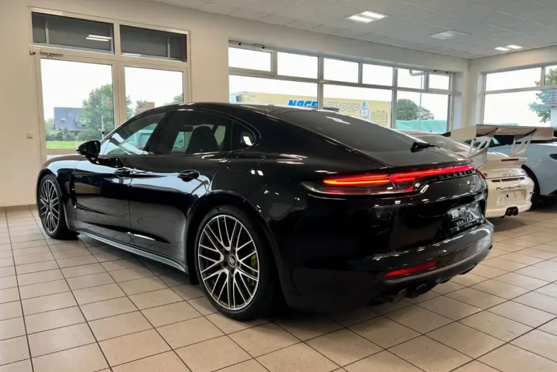Porsche Panamera din 2021 cu 58.967 km - oferta POR117769 - foto 3