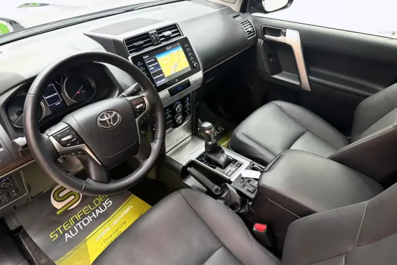 Toyota Land Cruiser din 2024 cu 30.863 km - oferta TOY117770 - foto 9