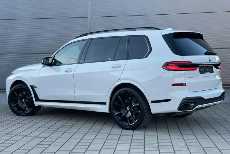 BMW X7 M60 din 2023 cu 17.800 km - oferta BMW117774 - foto 8