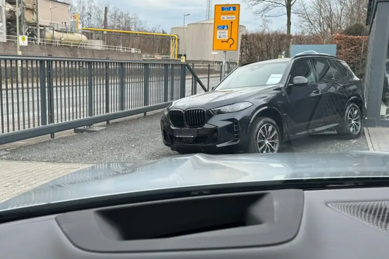 BMW X7 M60 din 2024 cu 17.500 km - oferta BMW117775 - foto 24