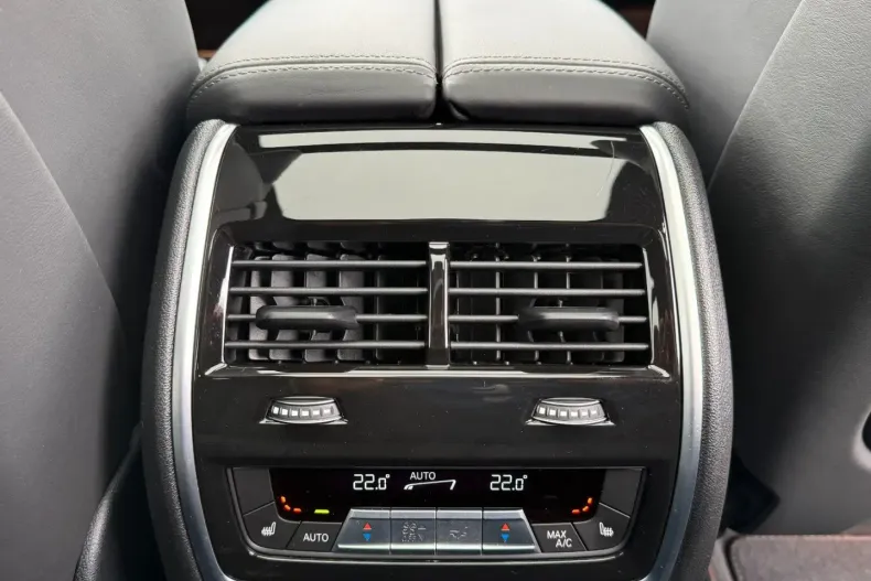 BMW X7 M60 din 2024 cu 17.500 km - oferta BMW117775 - foto 25