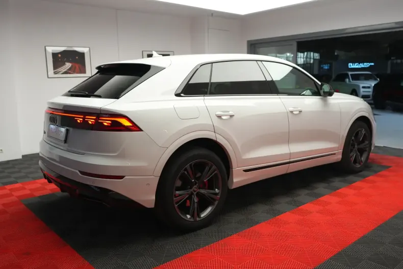 Audi Q8 din 2024 cu 5.800 km - oferta AUD117783 - foto 7