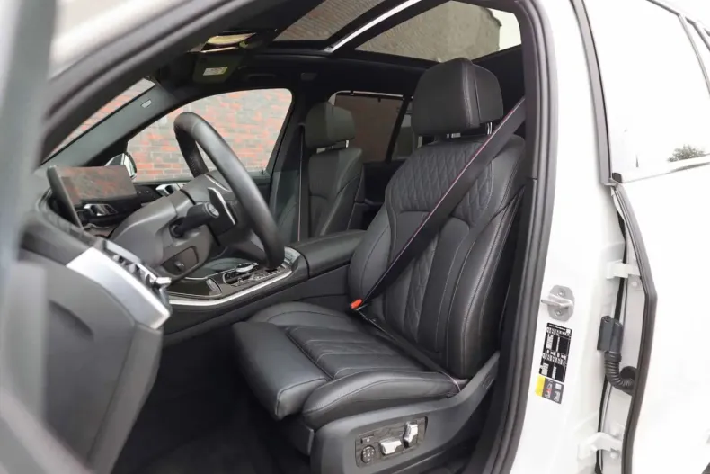 BMW X5 din 2023 cu 6.091 km - oferta BMW117787 - foto 7