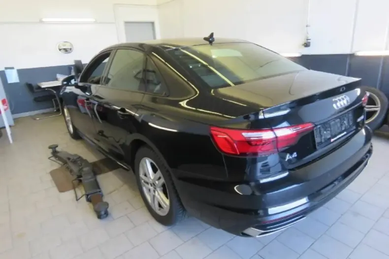 Audi A4 din 2021 cu 50.000 km - oferta AUD117791 - foto 3