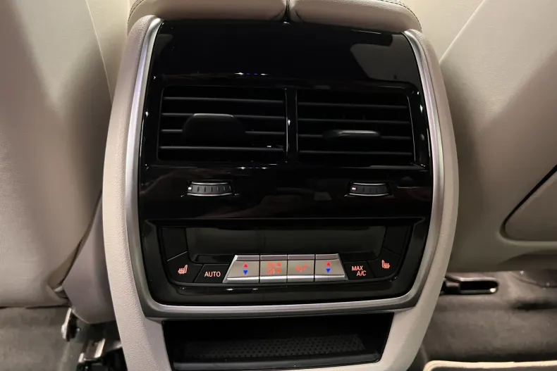 BMW X6 M din 2022 cu 30.000 km - oferta BMW117792 - foto 24